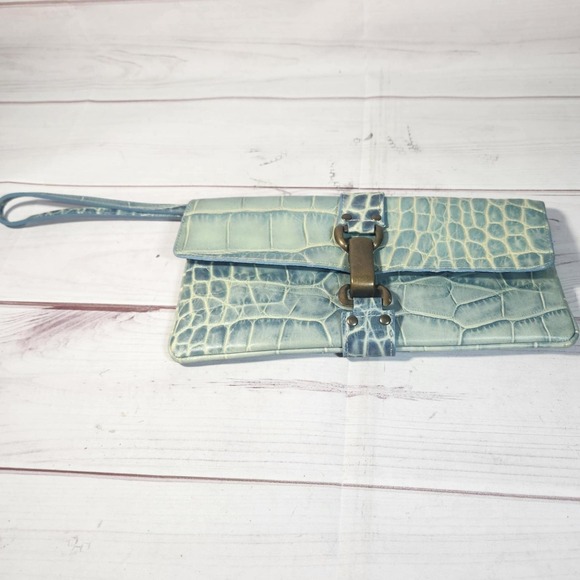 Kooba Blue Croc Embossed Clutch Wristlet Bag Bronze Hardware - Picture 1 of 12